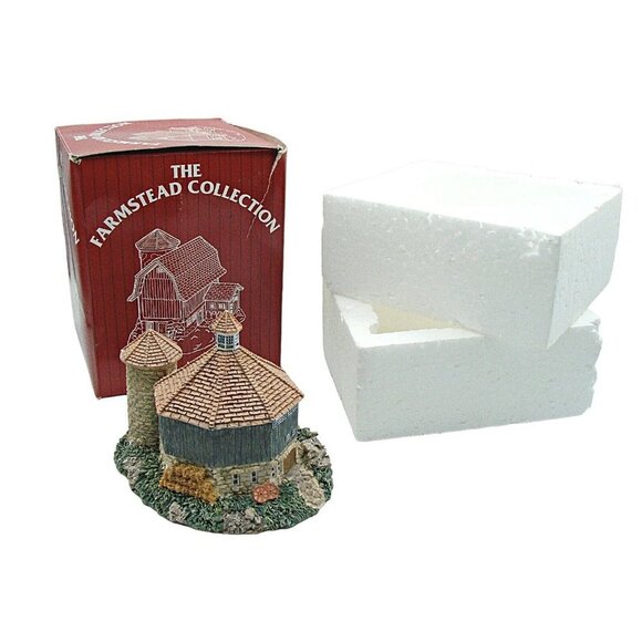 The Farmstead Collection O'Leary's Octagon Barn 1995 Figurine Farm Cottage Decor - Picture 1 of 14